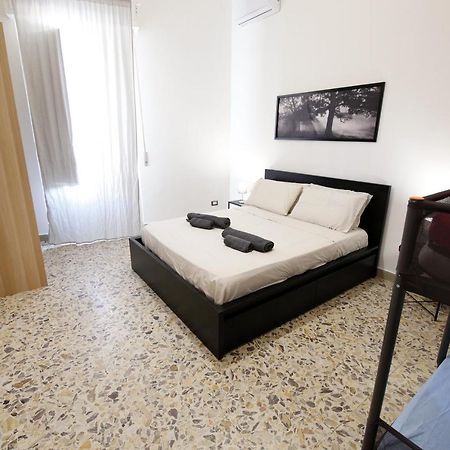 Apartment Holiday Catania Ngoại thất bức ảnh